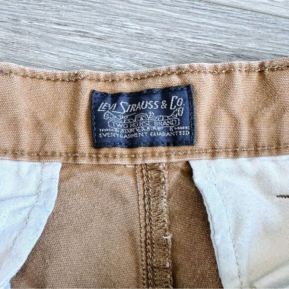 Levi's Men's Cargo Shorts in Tan - Picture 2 of 4